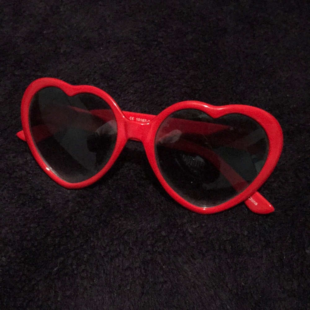 Red Heart glasses
